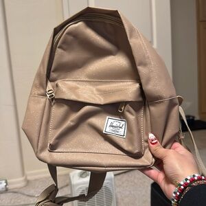 Herschel Classic Mini in Beige Glitterr